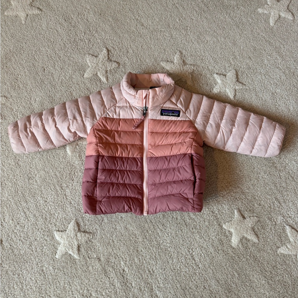 Patagonia Baby Down Sweater Jacket 3-6 M LIKE NEW